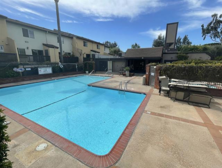 2 Bed Home to Rent in Mission Valley, California