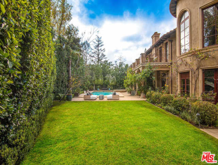 5 Bed Home for Sale in Beverly Hills, California