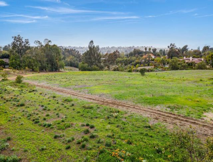  Land for Sale in Rancho Santa Fe, California