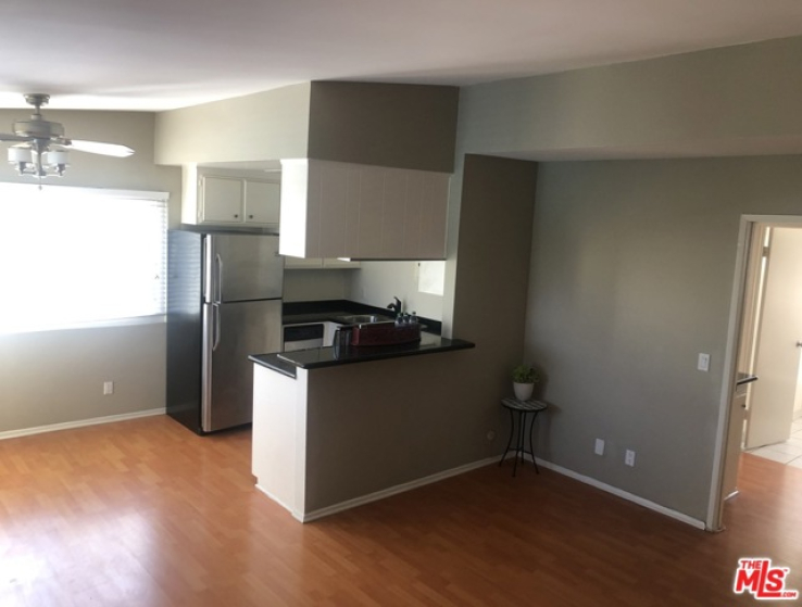 2 Bed Home to Rent in Los Angeles, California