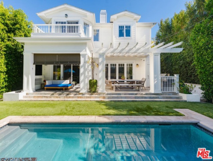 5 Bed Home for Sale in Pacific Palisades, California