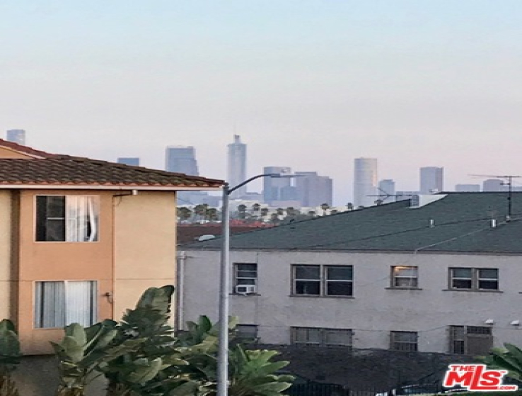  Income Home for Sale in Los Angeles, California