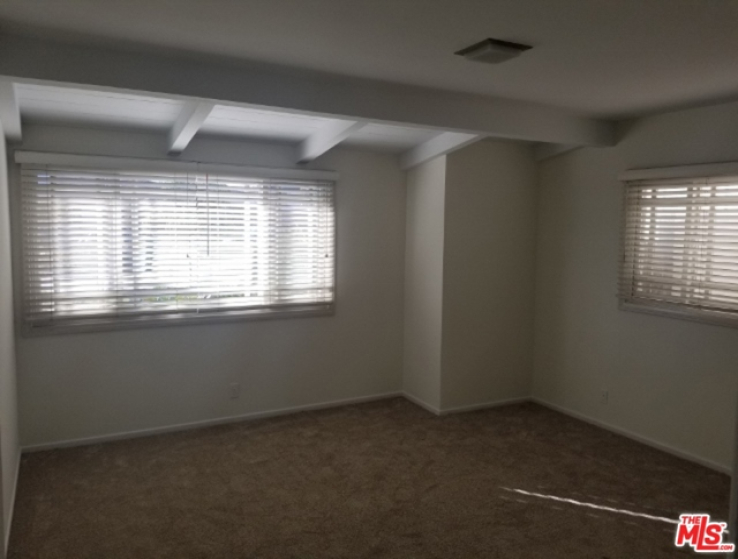 3 Bed Home to Rent in Los Angeles, California