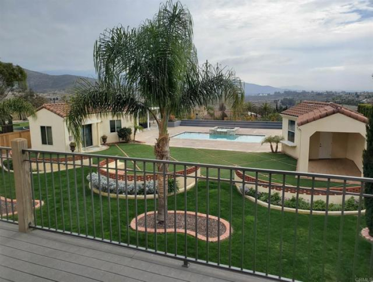 5 Bed Home to Rent in Chula Vista, California