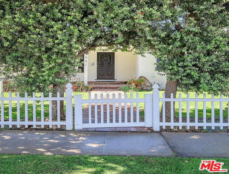 3 Bed Home to Rent in Los Angeles, California