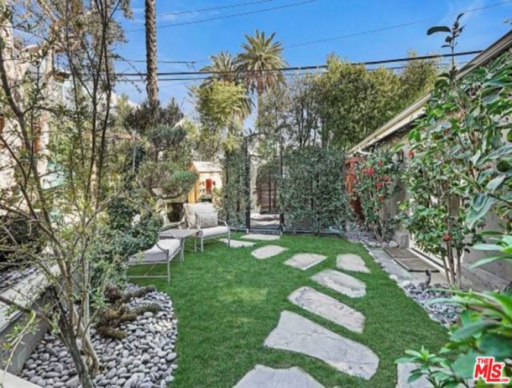 4 Bed Home for Sale in Los Angeles, California