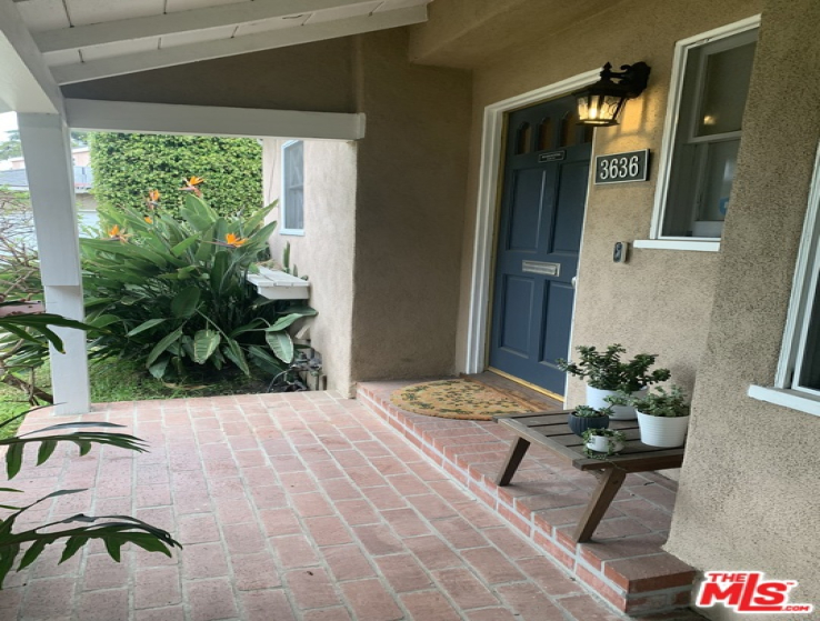 3 Bed Home to Rent in Los Angeles, California