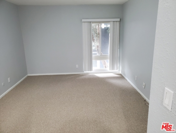 2 Bed Home to Rent in Culver City, California