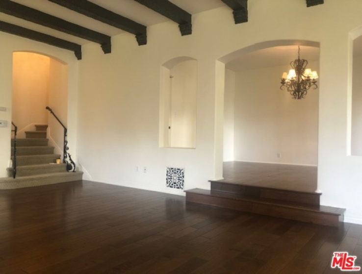 4 Bed Home to Rent in Pasadena, California