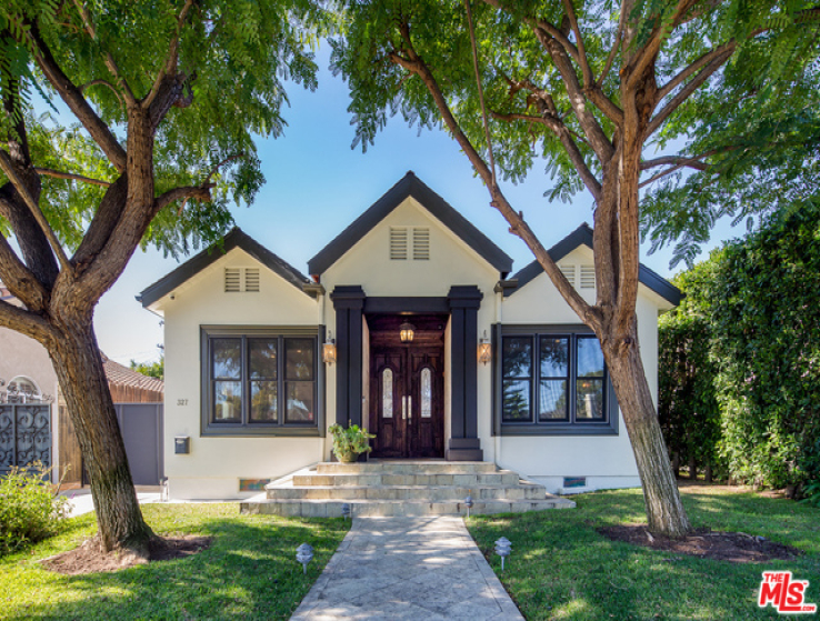 4 Bed Home for Sale in Los Angeles, California