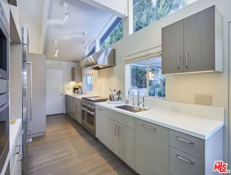 2 Bed Home for Sale in Beverly Hills, California