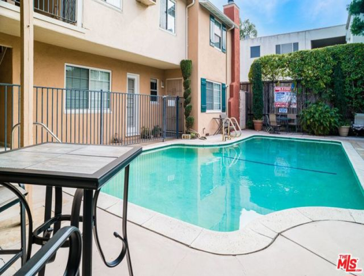 1 Bed Home to Rent in North Hollywood, California