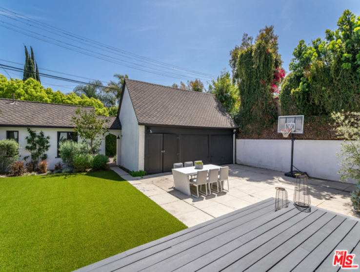 4 Bed Home for Sale in Los Angeles, California