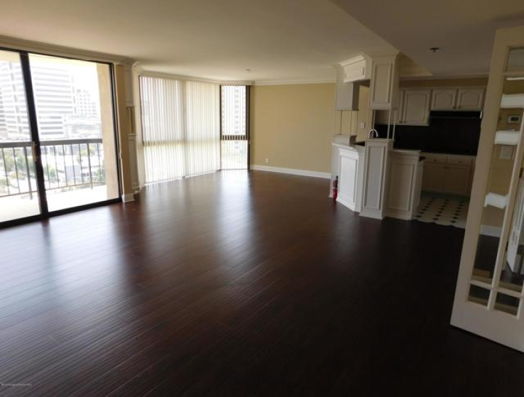 2 Bed Home to Rent in Glendale, California