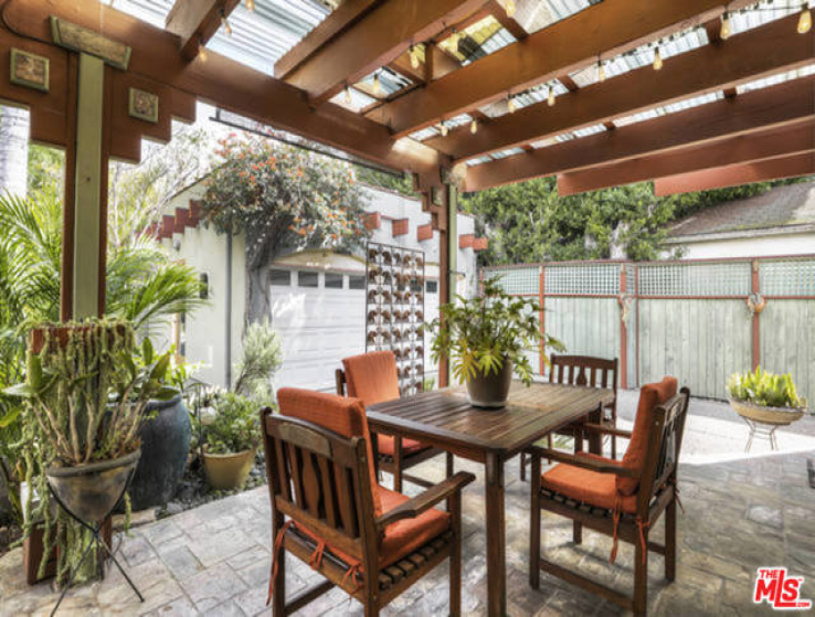 4 Bed Home for Sale in Los Angeles, California