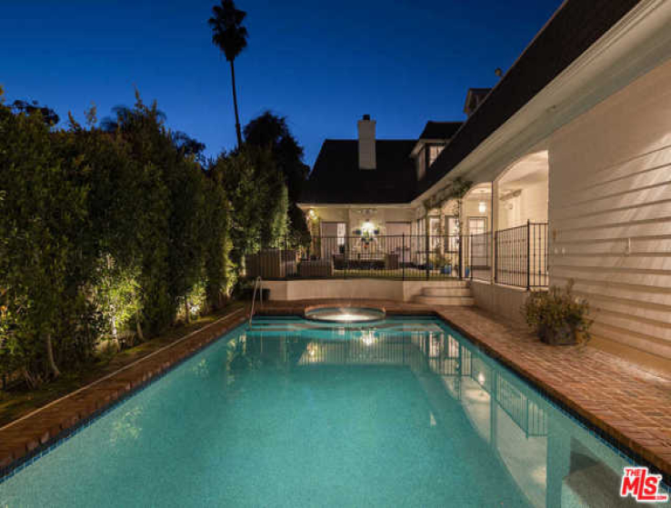 5 Bed Home for Sale in Beverly Hills, California