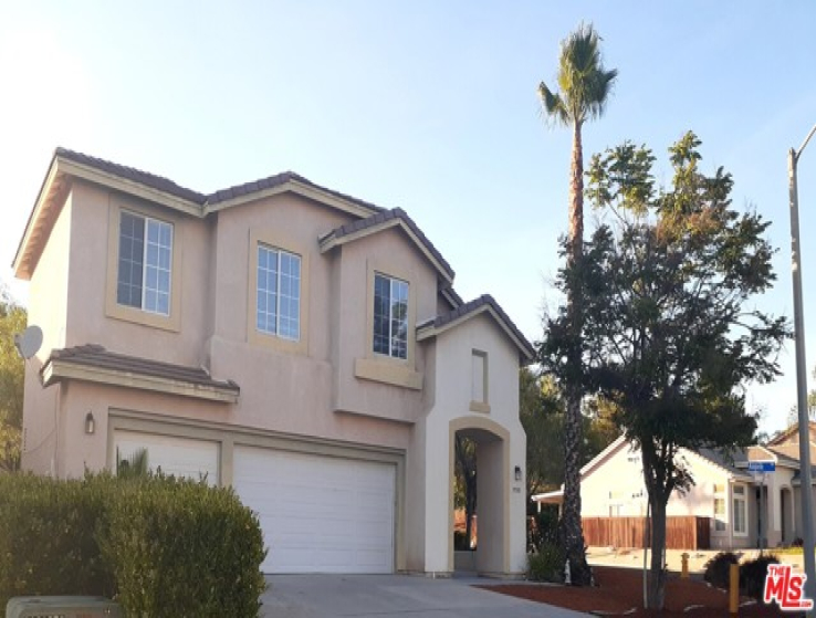 6 Bed Home to Rent in Murrieta, California