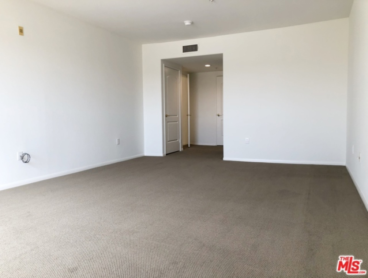 2 Bed Home to Rent in Los Angeles, California