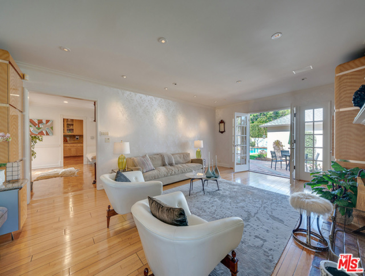 4 Bed Home for Sale in Santa Monica, California