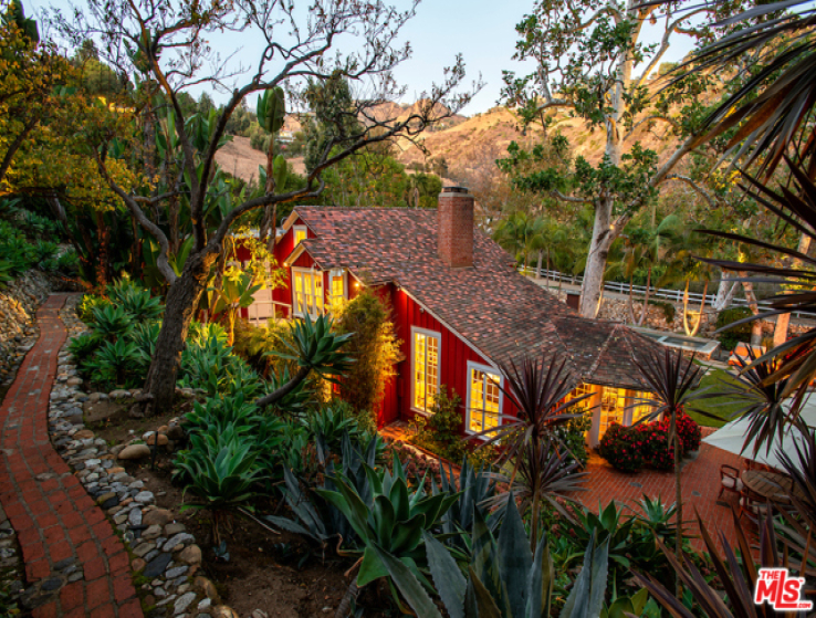 3 Bed Home for Sale in Malibu, California