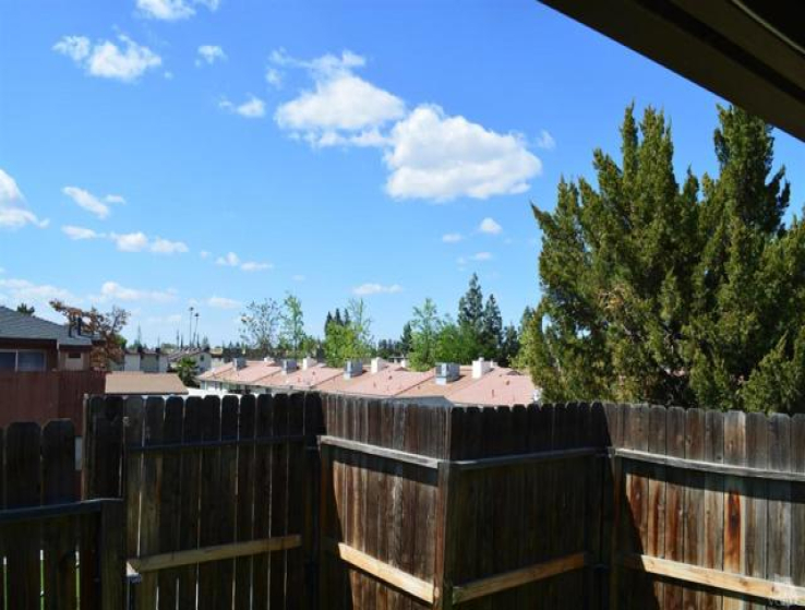 2 Bed Home to Rent in Bakersfield, California