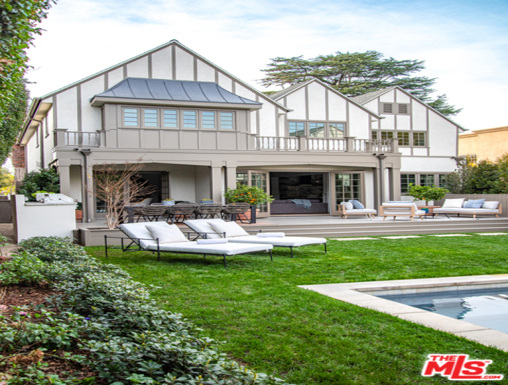 6 Bed Home for Sale in Los Angeles, California