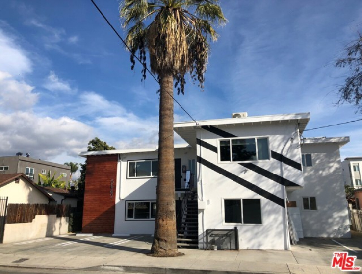  Income Home for Sale in North Hollywood, California