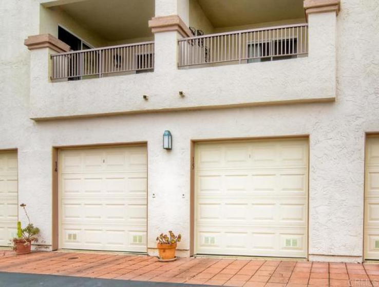 2 Bed Home to Rent in Carlsbad, California