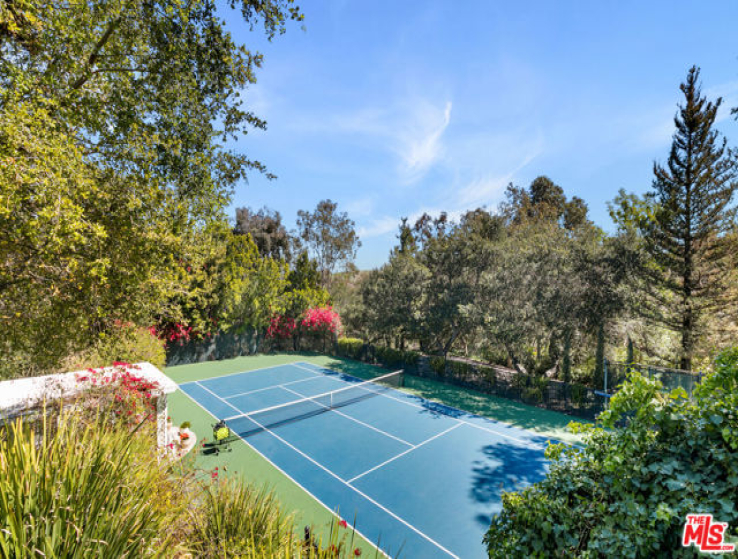 5 Bed Home for Sale in Hidden Hills, California