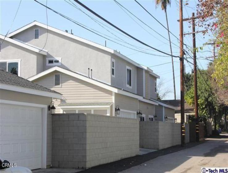 3 Bed Home to Rent in Pasadena, California