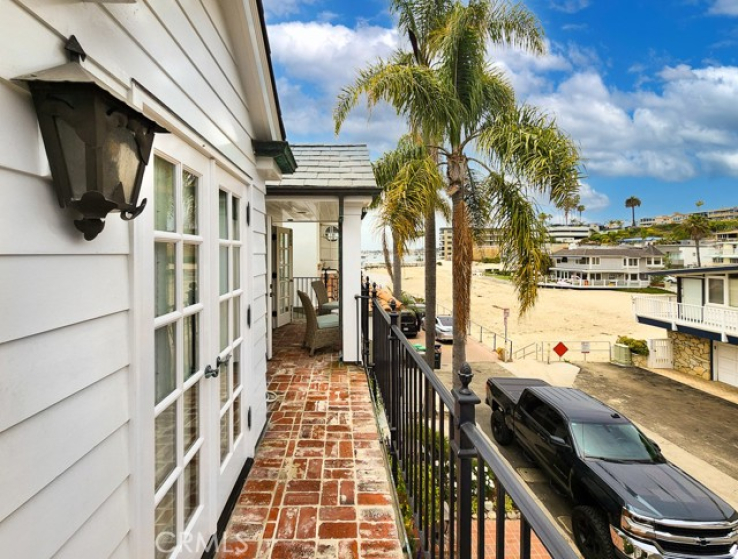 4 Bed Home for Sale in Corona del Mar, California