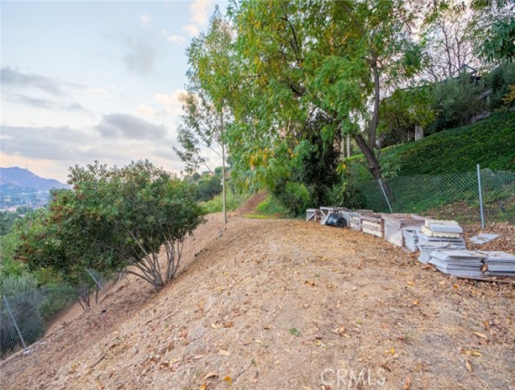  Land for Sale in Studio City, California