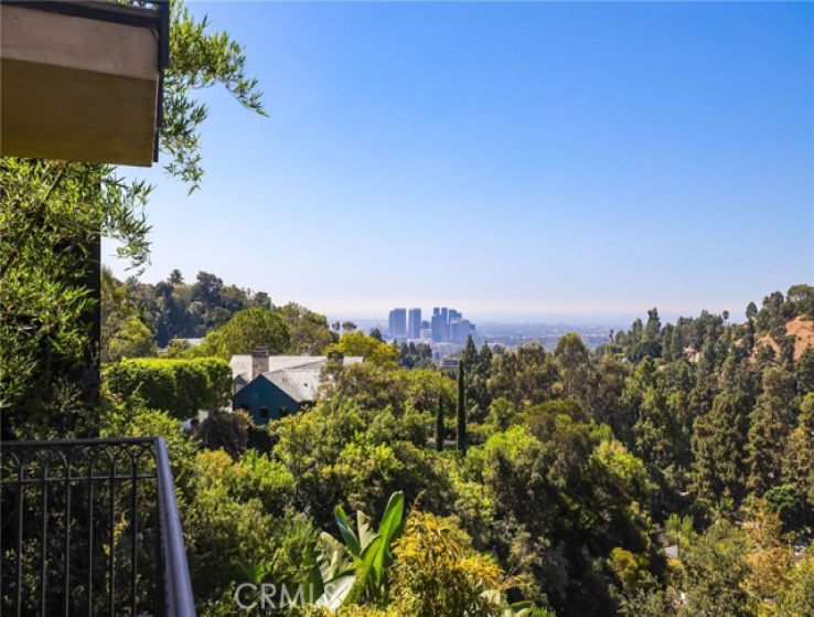 3 Bed Home for Sale in Beverly Hills, California