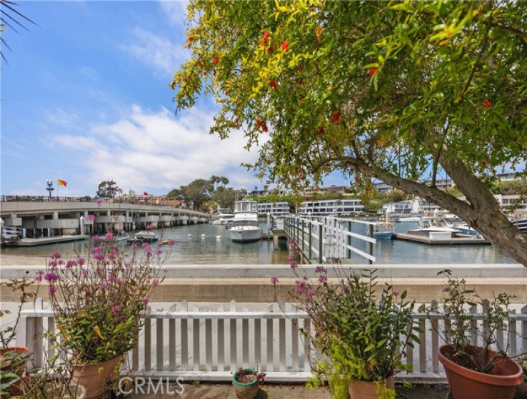 4 Bed Home for Sale in Newport Beach, California