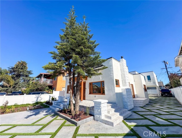  Income Home for Sale in Los Angeles, California