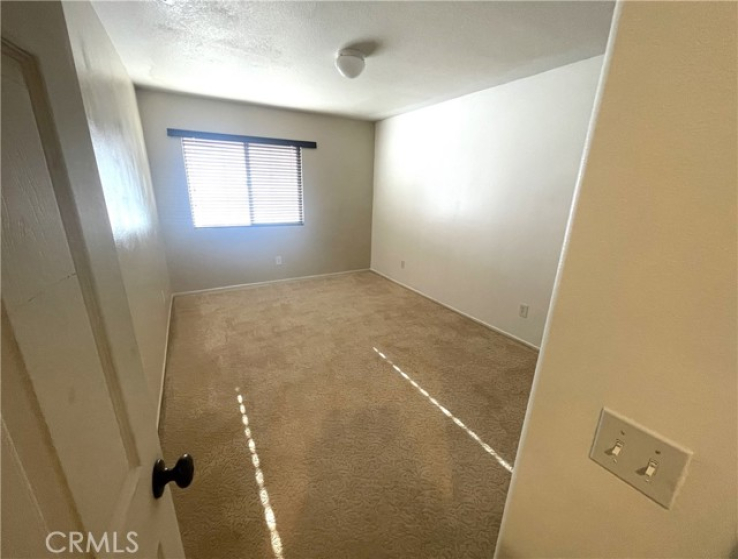 4 Bed Home to Rent in Victorville, California