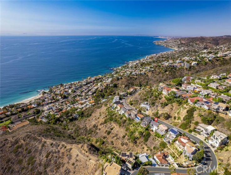 3 Bed Home for Sale in Laguna Beach, California