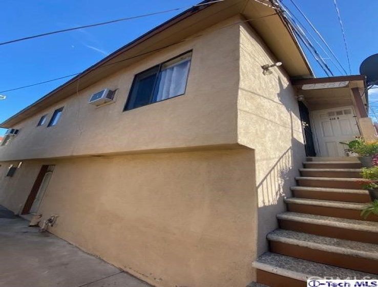  Income Home for Sale in Glendale, California