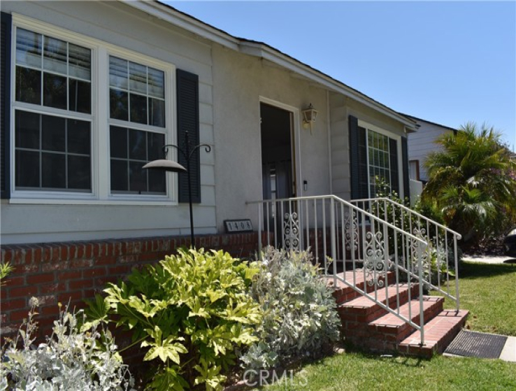 3 Bed Home to Rent in Manhattan Beach, California