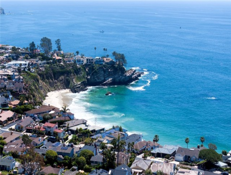 4 Bed Home for Sale in Laguna Beach, California