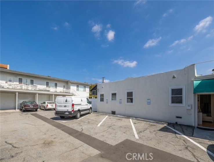  Income Home for Sale in Redondo Beach, California