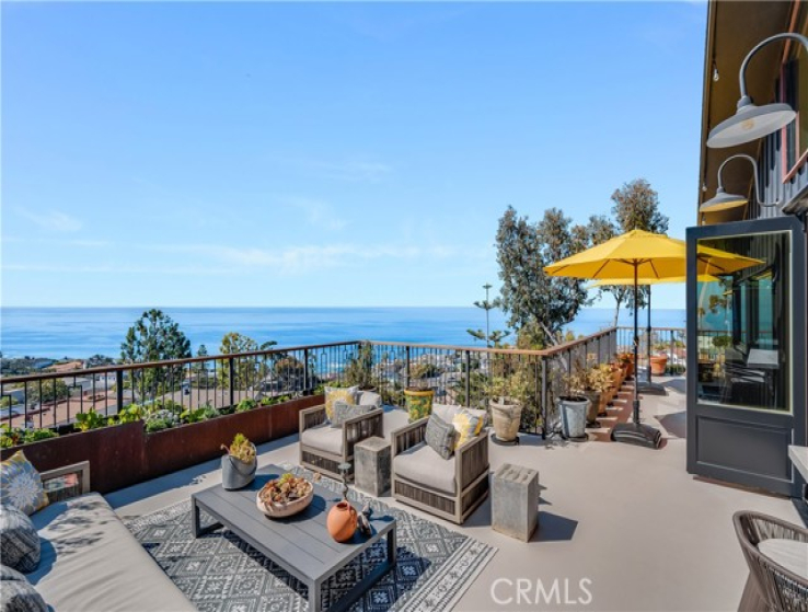 4 Bed Home for Sale in Laguna Beach, California