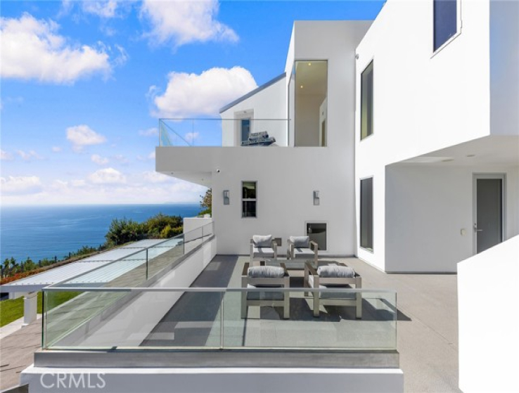 4 Bed Home for Sale in Laguna Beach, California