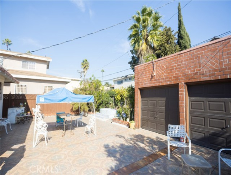 4 Bed Home for Sale in Los Angeles, California