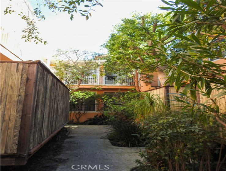  Income Home for Sale in West Hollywood, California