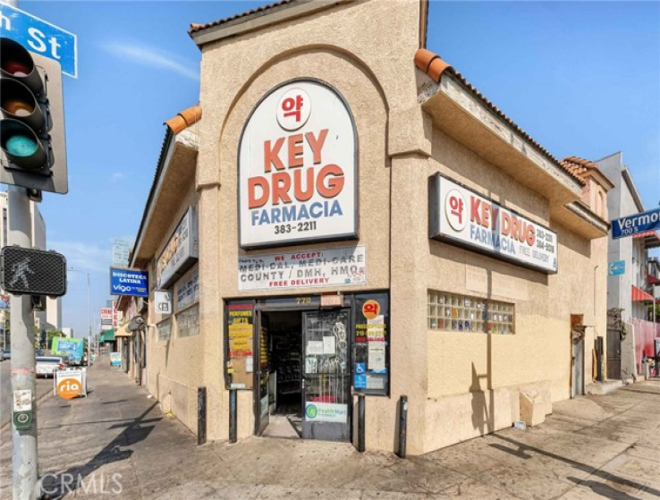  Commercial for Sale in Los Angeles, California