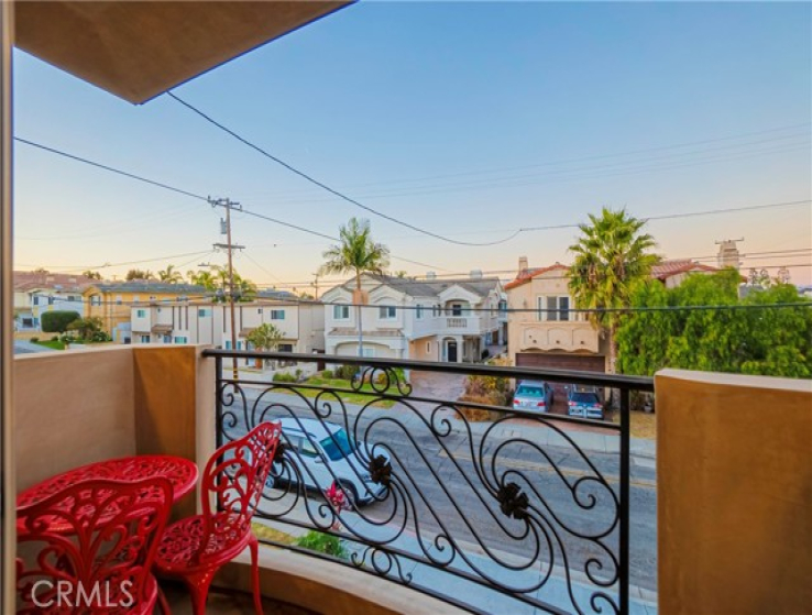 4 Bed Home for Sale in Redondo Beach, California