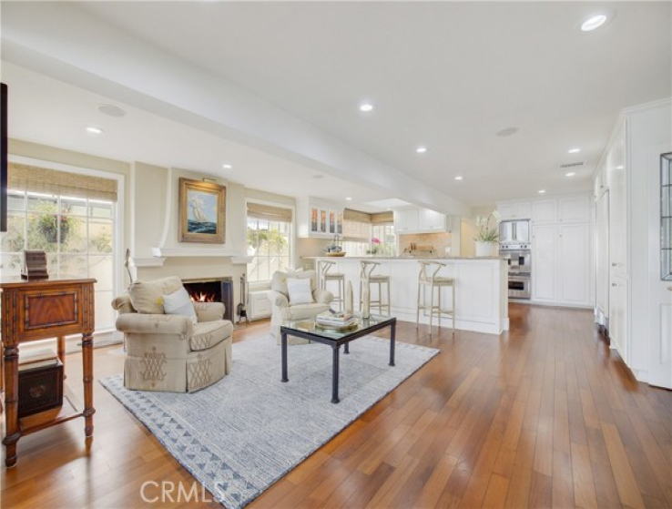 5 Bed Home for Sale in Newport Beach, California