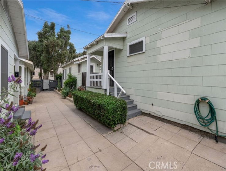  Income Home for Sale in Santa Monica, California