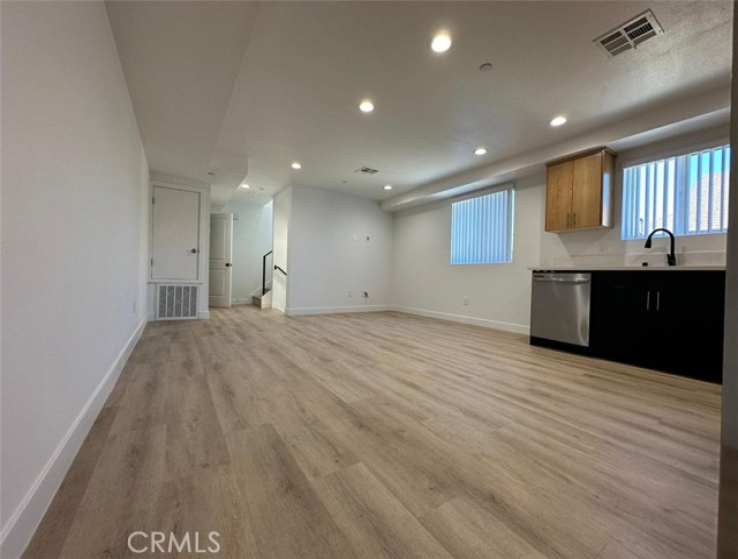  Income Home for Sale in Los Angeles, California